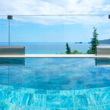 Mythodea Prive Luxury Suites خْريسيا أموذيا المظهر الخارجي الصورة