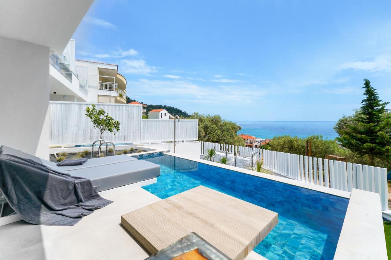 Mythodea Prive Luxury Suites خْريسيا أموذيا المظهر الخارجي الصورة