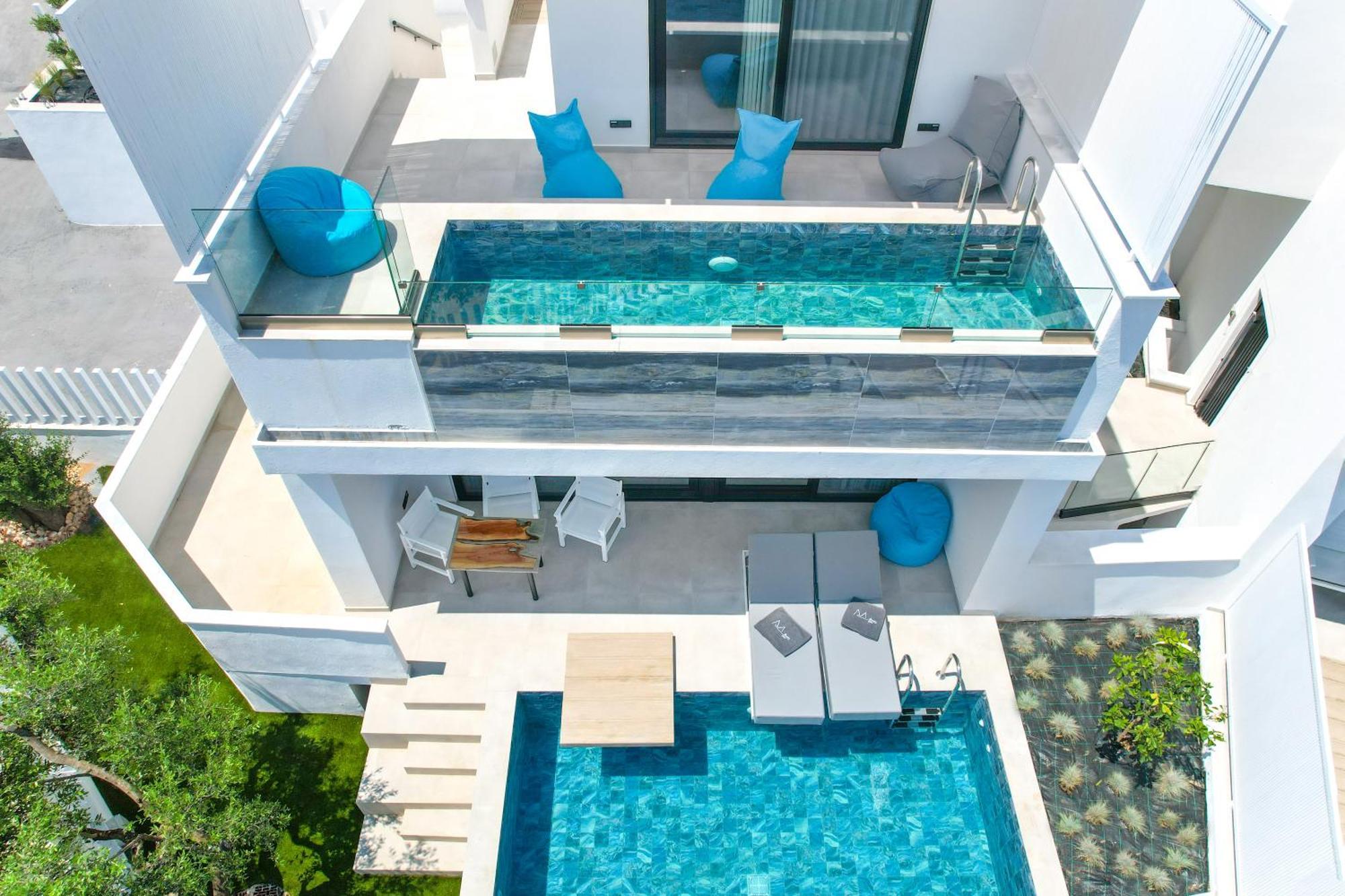 Mythodea Prive Luxury Suites خْريسيا أموذيا المظهر الخارجي الصورة