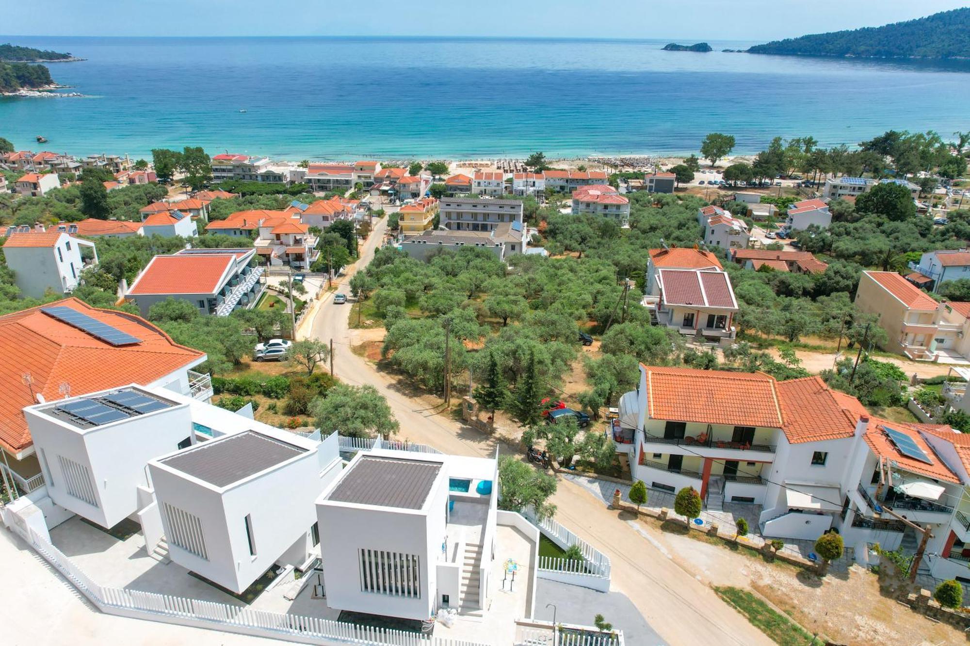 Mythodea Prive Luxury Suites خْريسيا أموذيا المظهر الخارجي الصورة