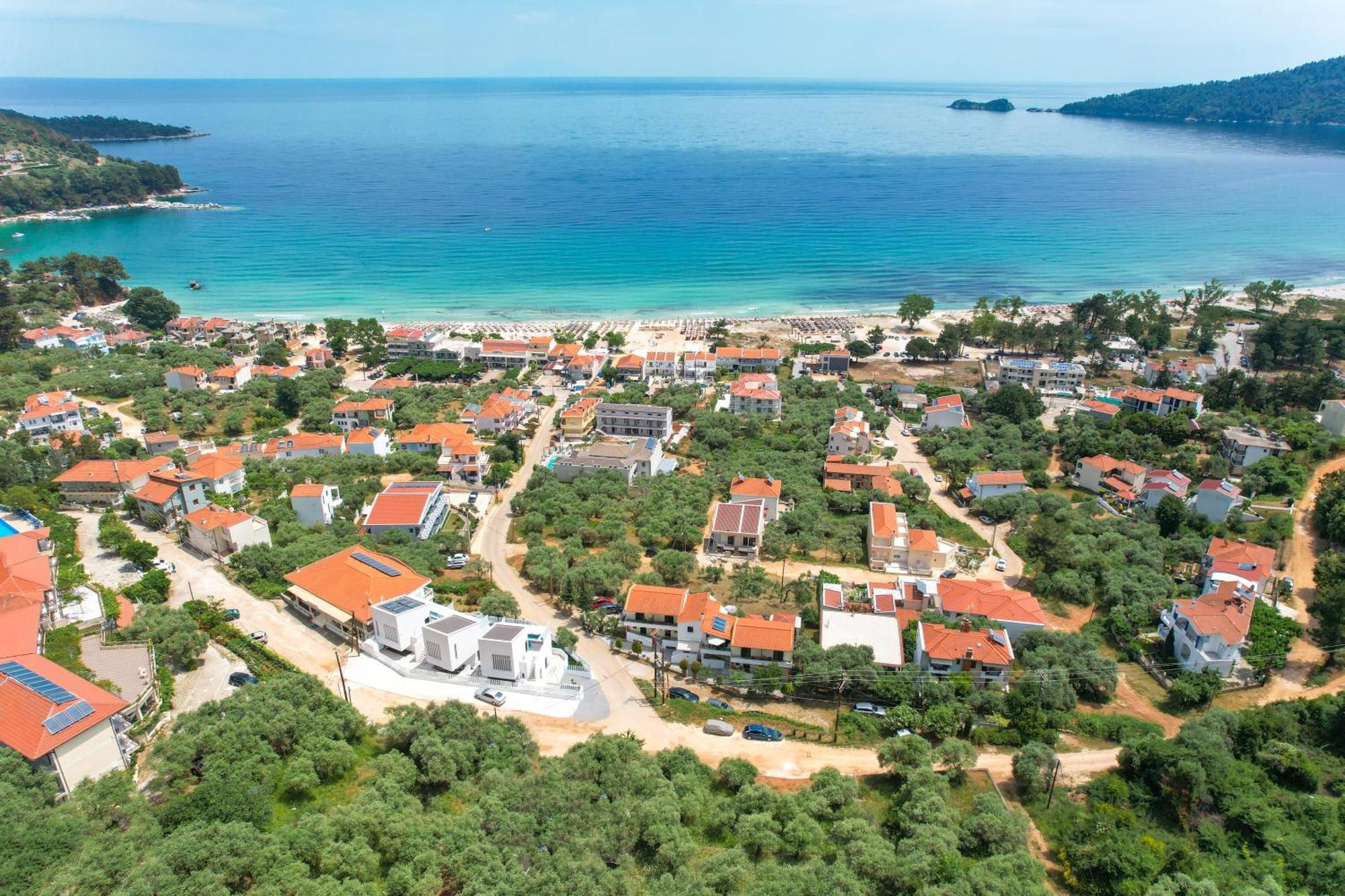 Mythodea Prive Luxury Suites خْريسيا أموذيا المظهر الخارجي الصورة
