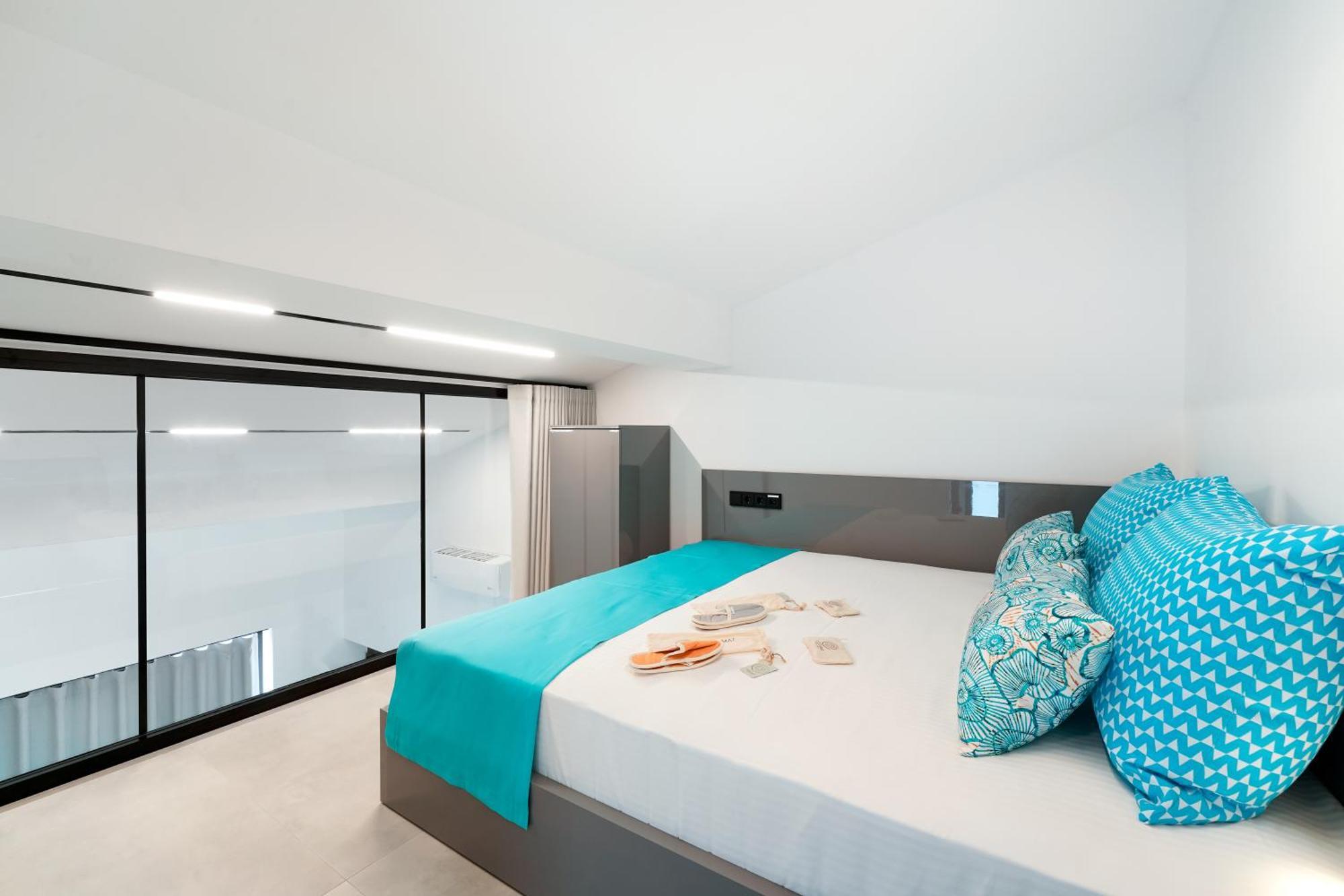 Mythodea Prive Luxury Suites خْريسيا أموذيا المظهر الخارجي الصورة