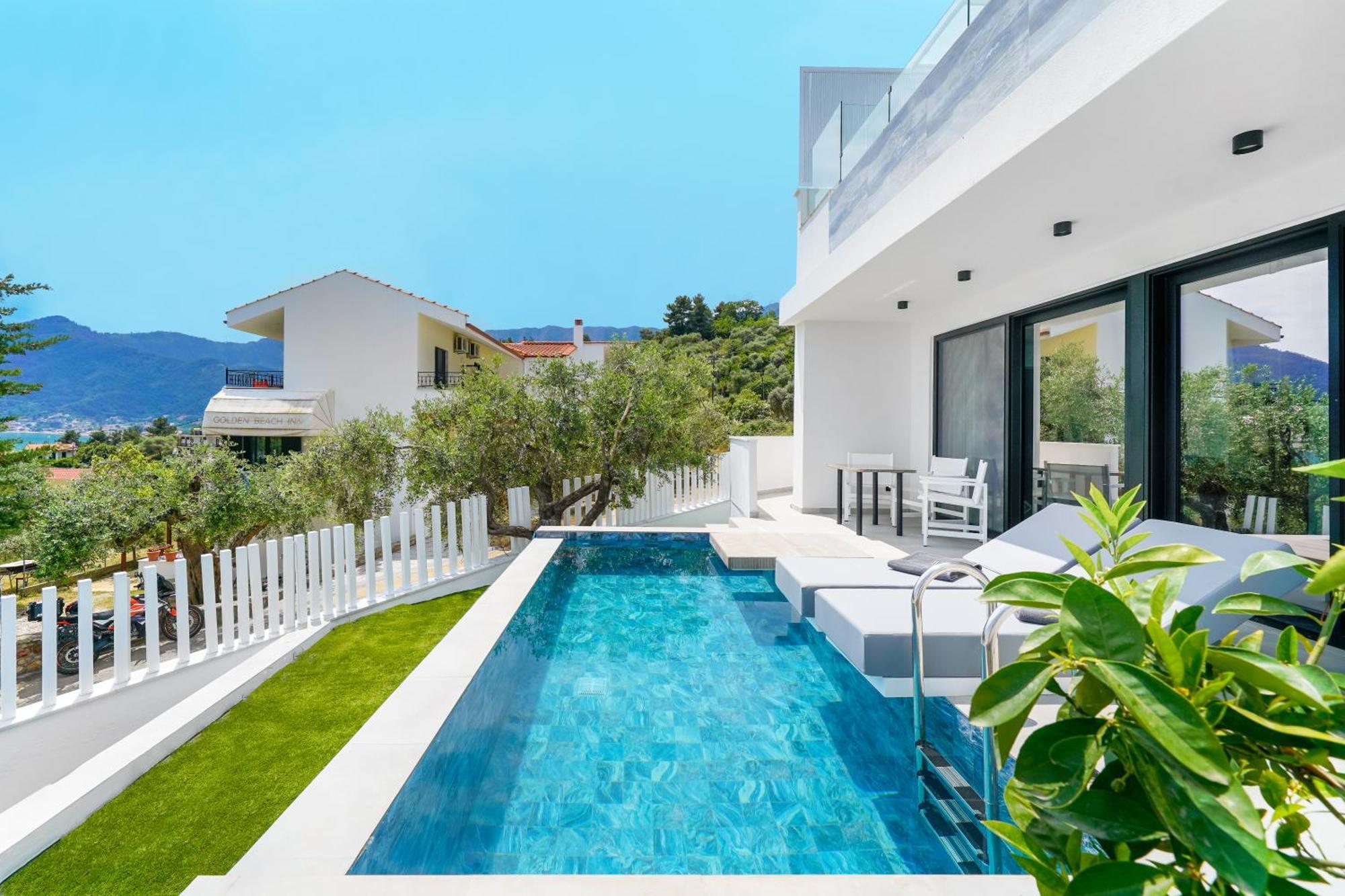 Mythodea Prive Luxury Suites خْريسيا أموذيا المظهر الخارجي الصورة